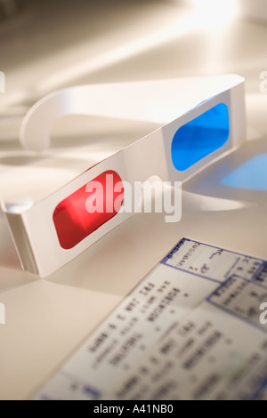 Stillleben mit 3-D-Brille und Filme-tickets Stockfoto