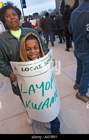 Detroit City Arbeitnehmer Protest Entlassungen und Service-Schnitten Stockfoto