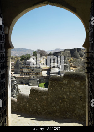 Kumbhalgarth Wallburg und Tempelanlage in der Nähe von Udaipur in Rajasthan, Indien Stockfoto