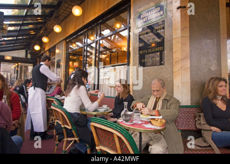 Paris St Deutsch Cafe de Flore Stockfoto