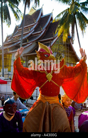 Garuda vor Sala Pha Bang Tempel Teil des königlichen Palastes National Museum Luang Prabang Laos Stockfoto