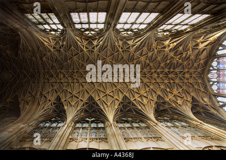 Lierne Vaulting of Gloucester Cathedral Chorgewölbe / South Transept ceiling Gloucestershire UK Stockfoto