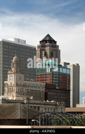 Des Moines Norden Skyline, Innenstadt von Des Moines Iowa Stockfoto