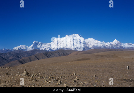 Shishapangma in The Himalayas, betrachtet auf der tibetischen Hochebene. 12. höchsten Gipfel auf der Erde mehr als 8000 Meter. Stockfoto