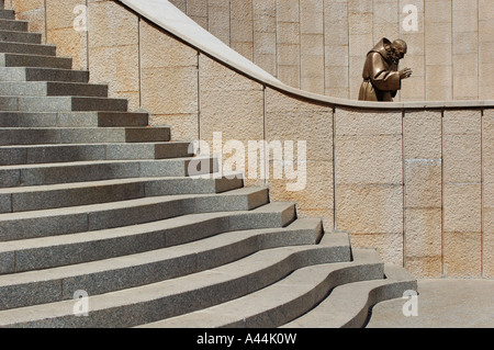 Bronze-Statue von Padre Pio, San Giovanni Rotondo - Italien. Stockfoto