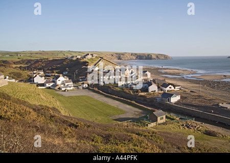 ABERDARON GWYNEDD NORTH WALES UK Januar schaut auf dieser kleinen, alten Dorf & ungewöhnliche Gebäude der St. Hywyns Kirche Stockfoto