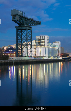 Finnieston Kran- und India Quay Gebäude neben den River Clyde, Glasgow, Schottland Stockfoto