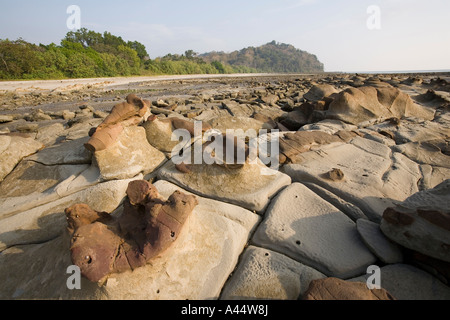 Indien-Andamanen und Nikobaren North Andaman Island Sitapur Strand ungewöhnliche Felsformation Stockfoto