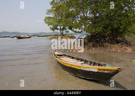 Indien-Andamanen und Nikobaren Andaman Island Diglipur Ariel Nordbucht Fischerboot Stockfoto