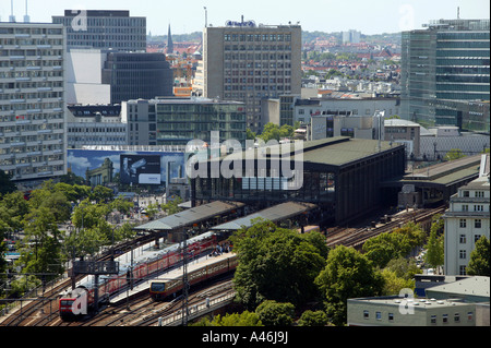 Stadtbild von Berlin mit dem Bahnhof Zoologischer Garten, Deutschland Stockfoto