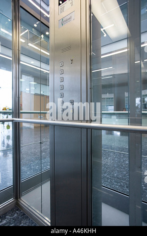 Einer Aufzugskabine Stockfoto