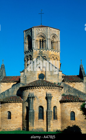 Kirche Semur-En-Brionnais Stockfoto