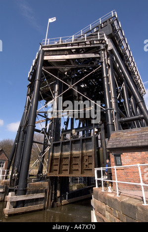 Anderton Schiffshebewerk nach Restaurierung Stockfoto