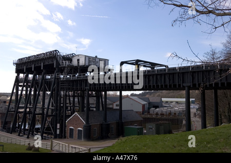 Anderton Schiffshebewerk nach Restaurierung Stockfoto