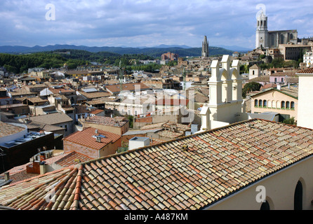 Panoramablick über Gerona von antiken Stadt Wände Girona Katalonien Catalunya Cataluña España Spanien Europa Stockfoto