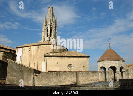 Blick auf Sant Feliu aus Banys Árabs Girona Catalonia Catalunya Cataluña España Spanien Europa Stockfoto