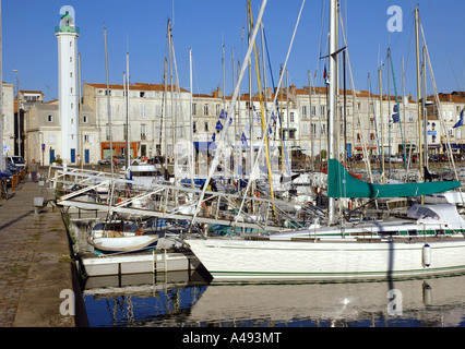 Panorama Ansicht des Docks alte La Rochelle Poitou Charentes Golfe de Gascogne Hafenbucht von Biskaya Central Western France Europe Stockfoto