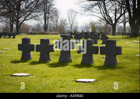 Deutscher Soldatenfriedhof in La Cambe Normandie Frankreich Stockfoto