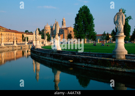 Prato della Valle / Padua Stockfoto