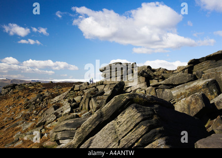 Blick über den Hope Valley in Richtung Mam Tor von Higger Tor in der Nähe von Hathersage im Peak District Stockfoto