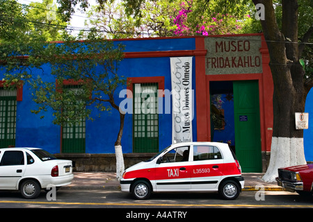 Eingang zum Museo Frida Kahlo, Mexico City, Mexiko, Nordamerika Stockfoto