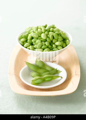 Edamame und frische Sojabohnen Stockfoto