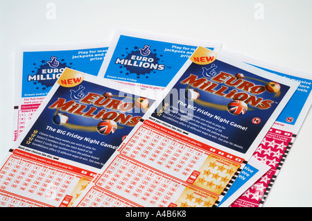 National, Lotto, spielen, Rutschen, Spiel, Karten, Tickets, National, Lotterie, Spiel, spielen, bilden, ticket, gewinnen, Spiel, national, Lotter Stockfoto