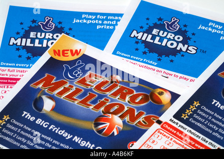 National, Lotto, spielen, Rutschen, Spiel, Karten, Tickets, National, Lotterie, Spiel, spielen, bilden, ticket, gewinnen, Spiel, national, Lotter Stockfoto