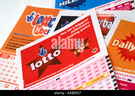 National, Lotto, spielen, Rutschen, Spiel, Karten, Tickets, National, Lotterie, Spiel, spielen, bilden, ticket, gewinnen, Spiel, national, Lotter Stockfoto