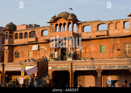 Stock Bild von Jaipur Mughal Architektur aus rotem Sandstein Stockfoto