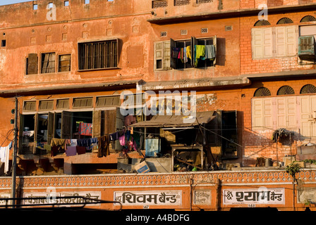 Stock Bild von Jaipur Mughal Architektur aus rotem Sandstein Stockfoto