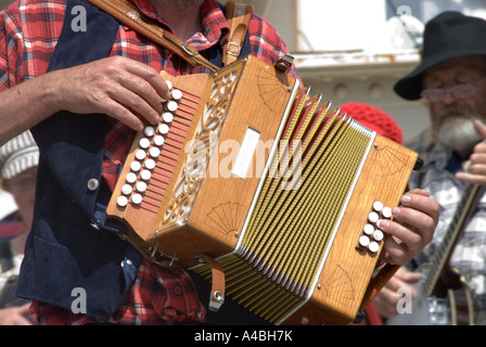 Ein kleines Akkordeon von Interpret der traditionellen australischen Country-Musik verwendet Stockfoto