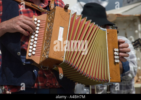 Ein kleines Akkordeon von Interpret der traditionellen australischen Country-Musik verwendet Stockfoto