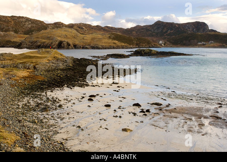 Wilde Küstenlandschaft in der Nähe der abgelegenen Dorf Scourie in Nord-West-Schottland Stockfoto