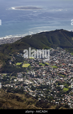 Kapstadt und Robben Island (Blick vom Tafelberg) Stockfoto