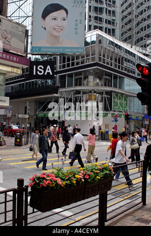 Fußgänger auf Canton Road in Hongkong Stockfoto