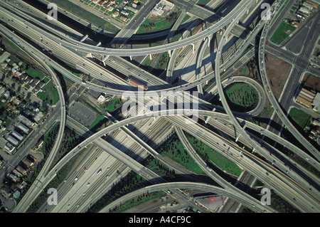 Luftaufnahme von Los Angeles Autobahnen 110 und 105 vermischen Stockfoto