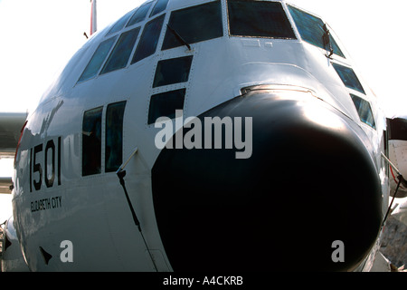 USCG International Ice Patrol HC130 Hercules auf dem Flugplatz von St Johns Neufundland April 2001 Stockfoto