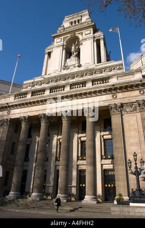 Zehn Trinity Square London England Stockfoto