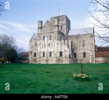 St-Kreuz-Krankenhaus-Kirche in der Nähe von Winchester, Hampshire, England Stockfoto