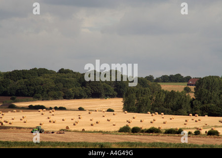 Blick über Felder am kleinen Hythe Kent Stockfoto