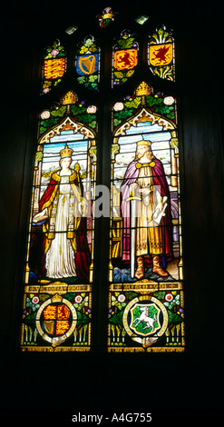 Glasmalerei von Königin Victoria und König Alfred, Burgh Castle Kirche, Norfolk, England, UK c1901 Stockfoto