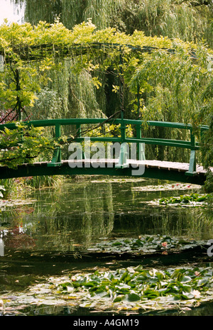 Frankreich Giverny Monets Brücke in seinem privaten Garten Stockfoto