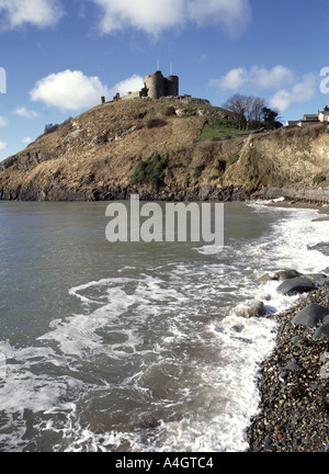 Criccieth Burgruinen auf Hügel Stockfoto