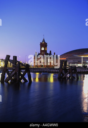 Cardiff Bay Pierhead Gebäude nachts Cardiff South Wales UK Stockfoto