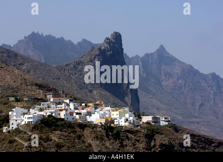 Dorf Almáciga in Las Montanas de Anaga, Teneriffa, Kanarische Inseln, Spanien Stockfoto