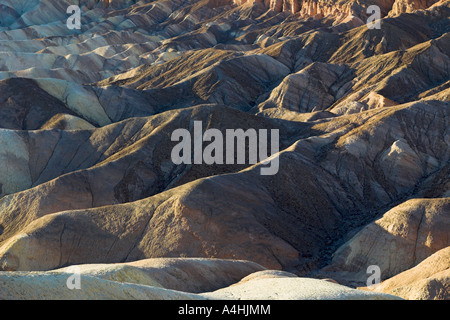 Zabriskie Point in der Abenddämmerung, Death Valley National Park, USA Stockfoto