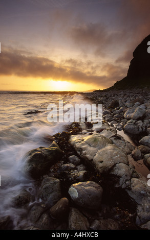 Sonnenuntergang an der Ringstead Bay in Dorset county England UK Stockfoto