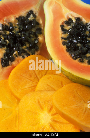 Papaya und Sharon Frucht Stockfoto