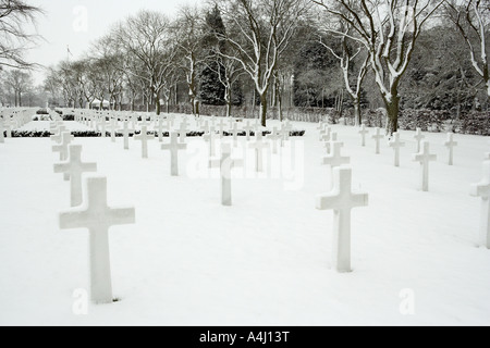 Der amerikanische Friedhof im Schnee, Madingley, Cambridge Stockfoto